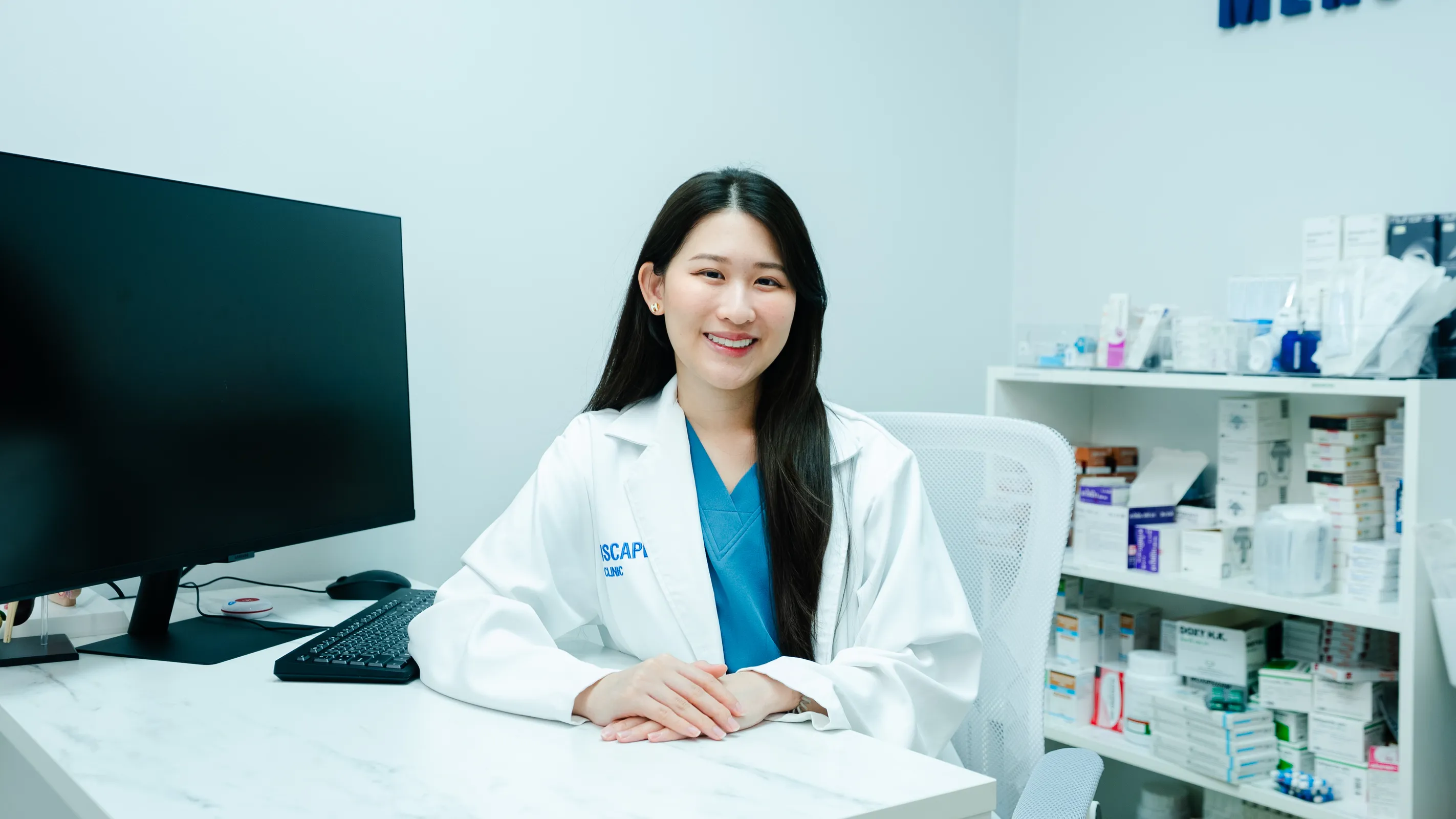 Dr. Thitaree Vongseenin
