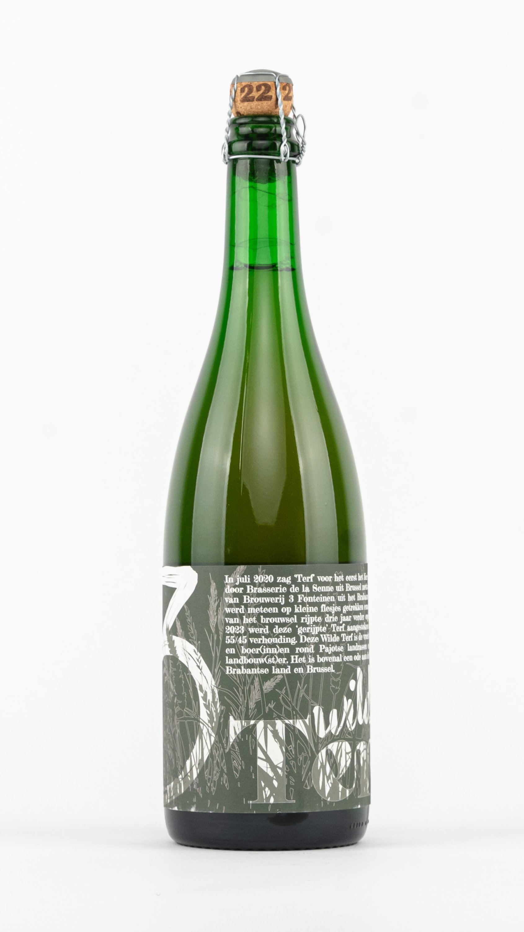 A studio shot of a green 3 Fonteinen bottle on a white background, highlighting the label details and cork finish.