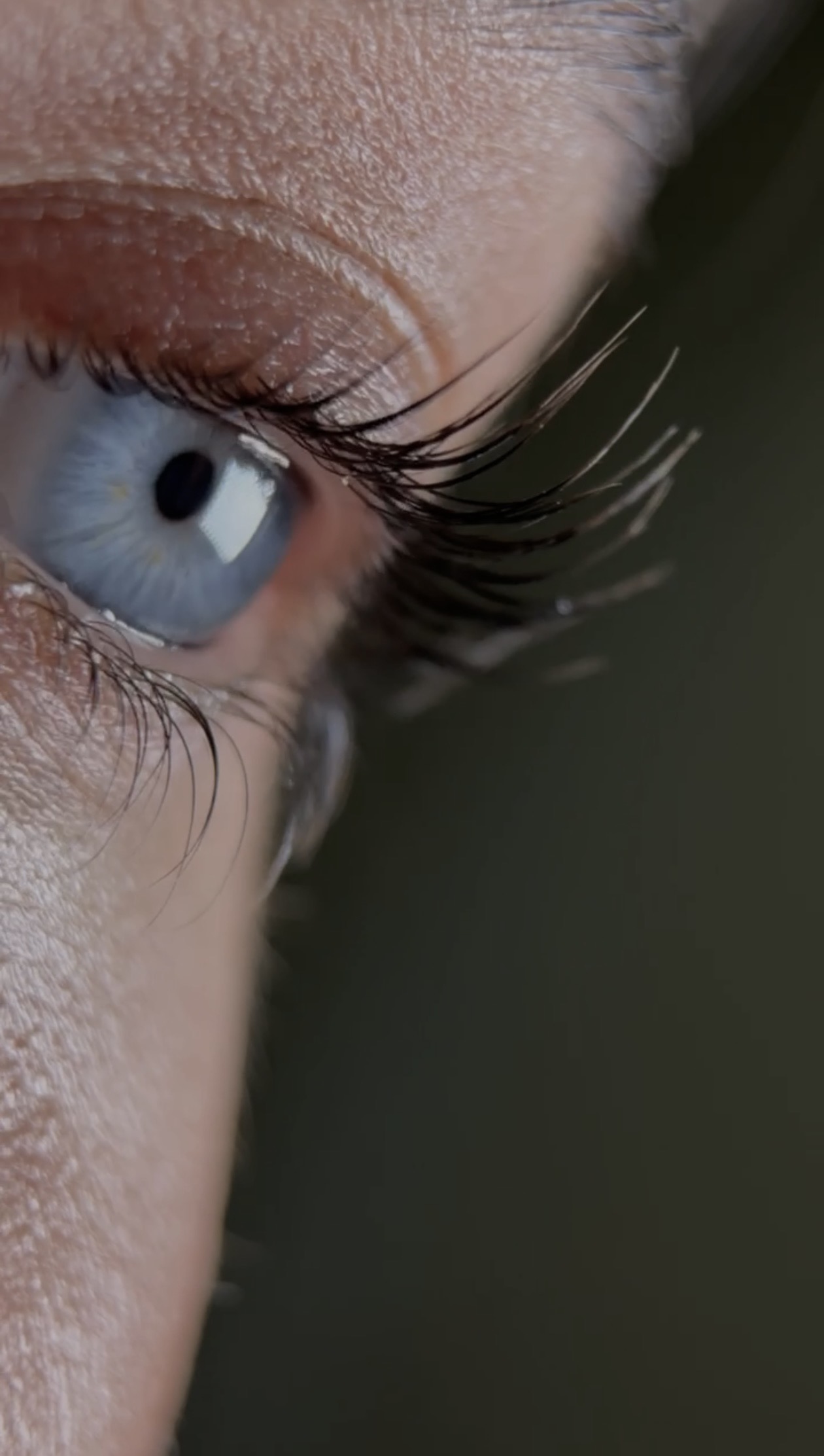lash-extension-removal
