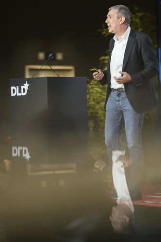 Daniel Rückert auf der DLD 26