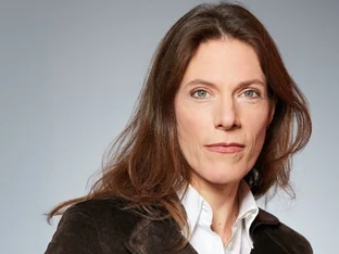Portrait von Kathrin Schwan, Accenture