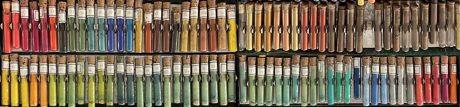 Entdecken Sie seltene, natürliche und exklusive Pigmentfarben bei ktCOLORtCOLOR Farben aus