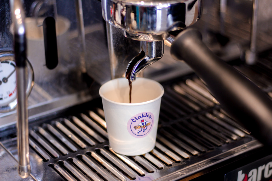 tocilica kafe za poenti