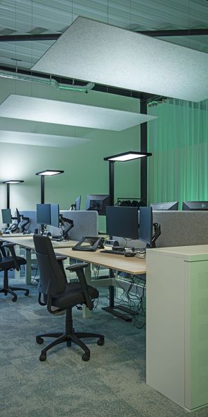 SLV WORKLIGHT als Arbeitsplatzbeleuchtung