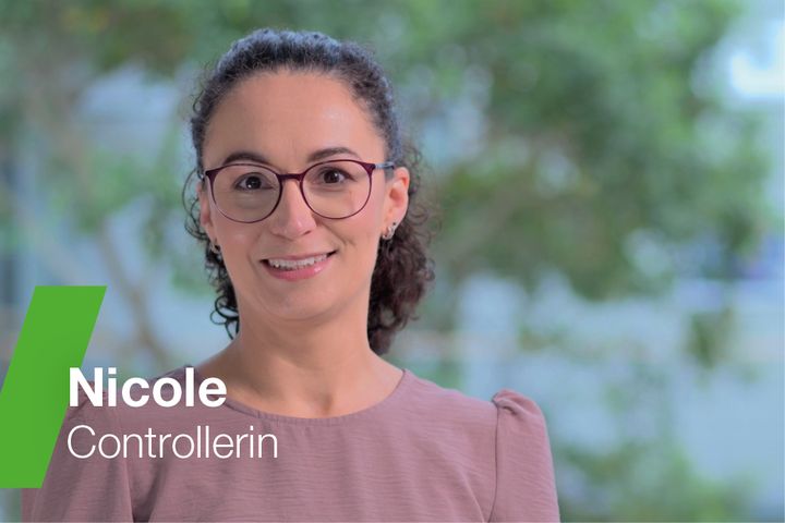 Nicole | Controllerin