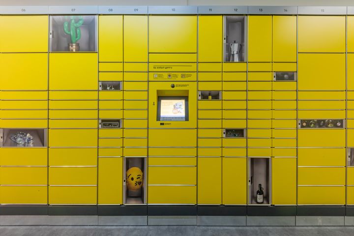 KEBA parcel locker at Lentia City in Linz