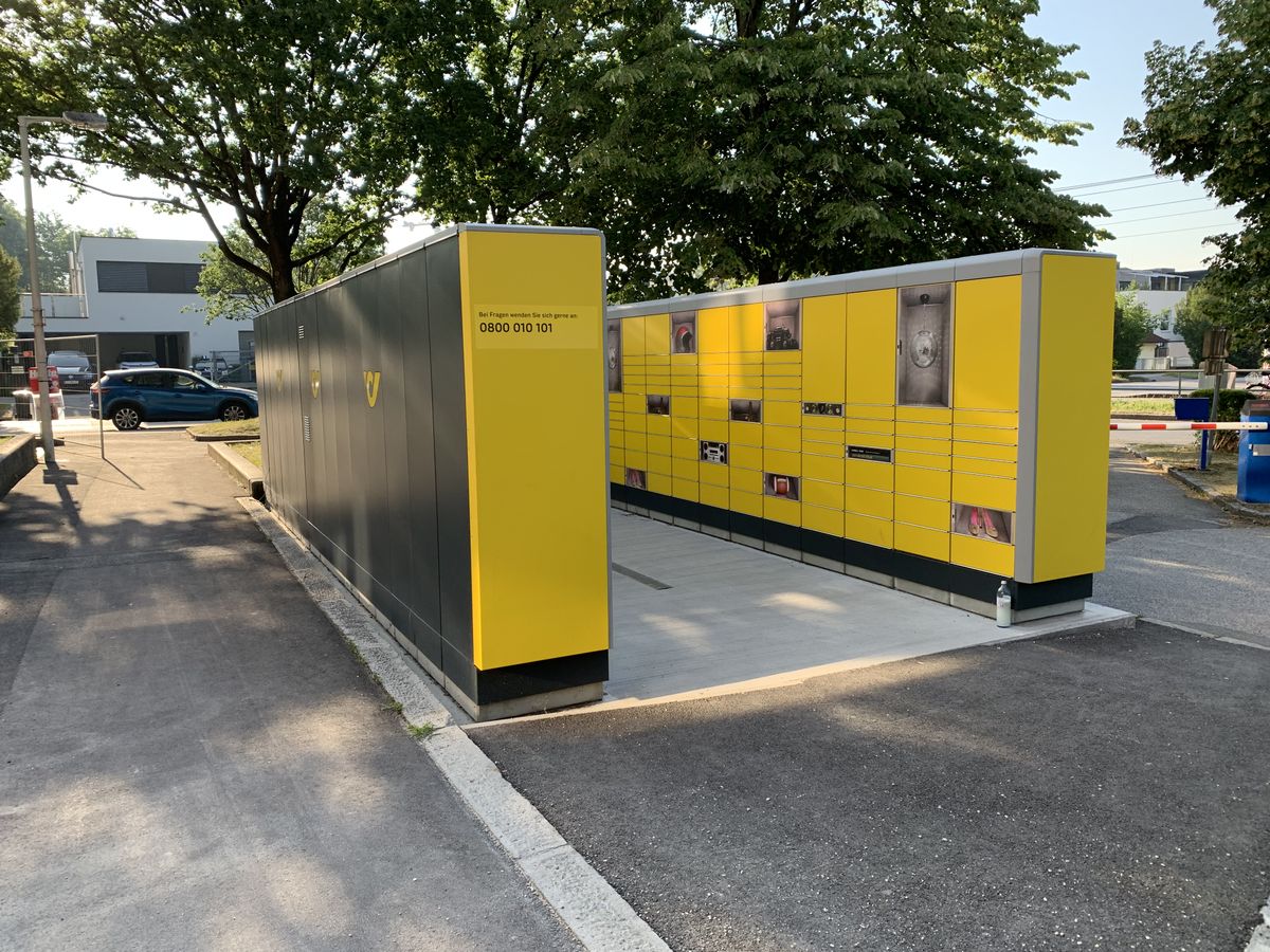 Parcel locker from KEBA with attractively designed rear side