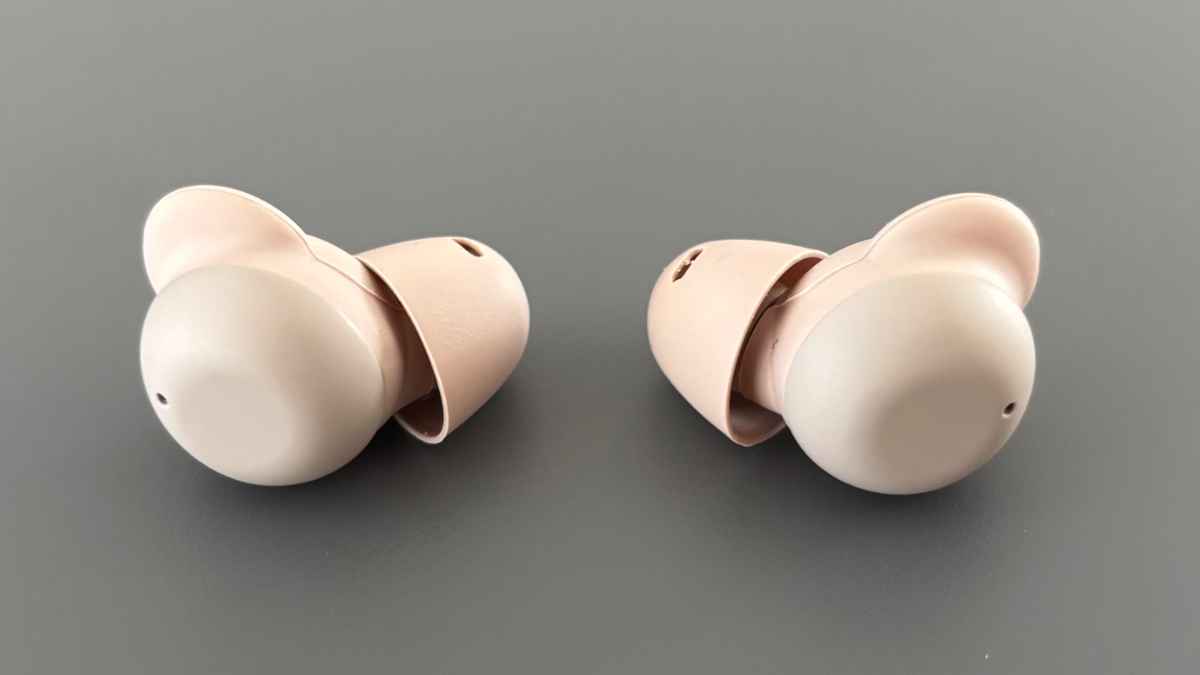 ELEHEAR Delight Debuts at CES 2026: A Small AI-Powered In-Ear OTC Hearing Aid
