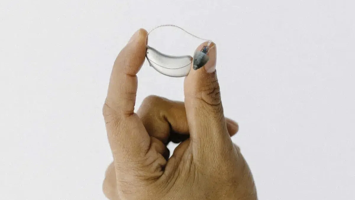 Audicus Omni 2 hearing aid models are about 10% smaller than Omni 1 models.