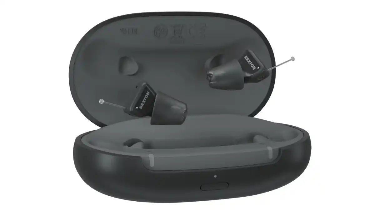 Rexton Reach inoX-CIC with charging case.
