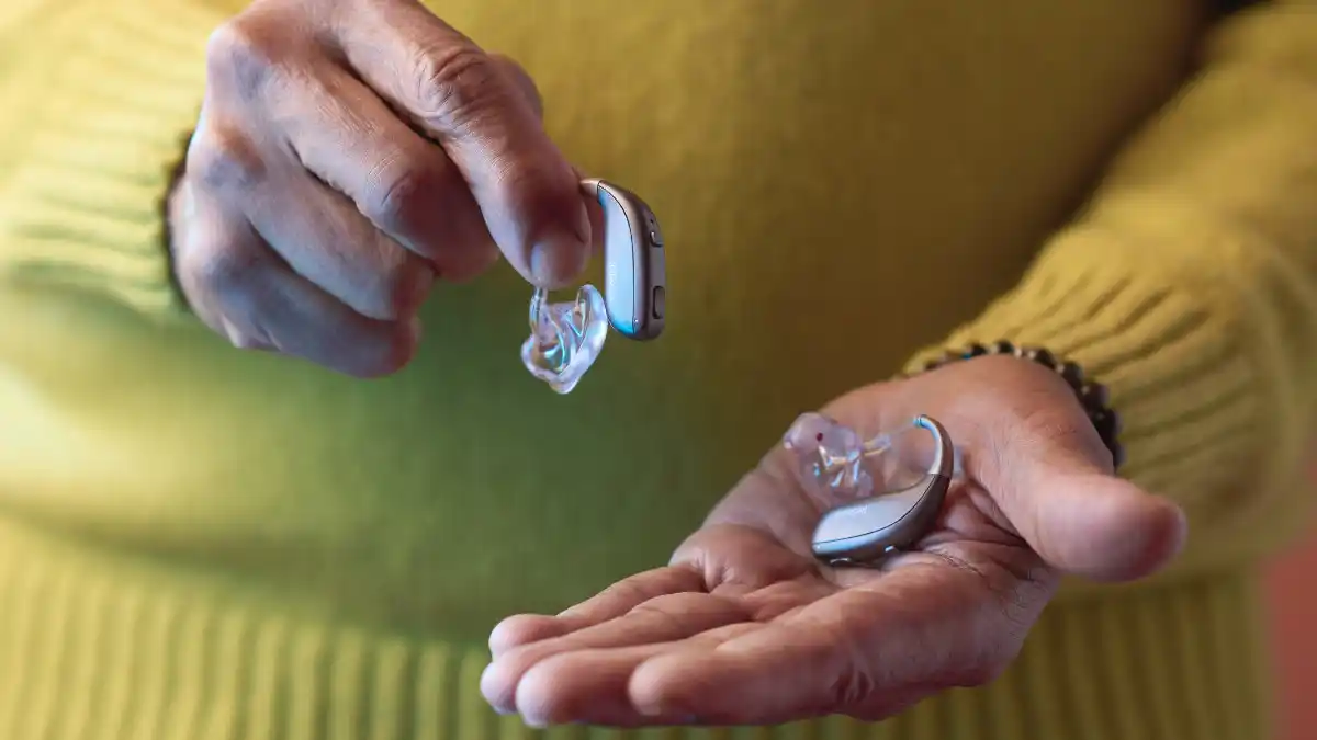 Although significantly larger than ReSound Vivia, the new Enzo IA Super Power hearing aids are compact and stylish for their product category.