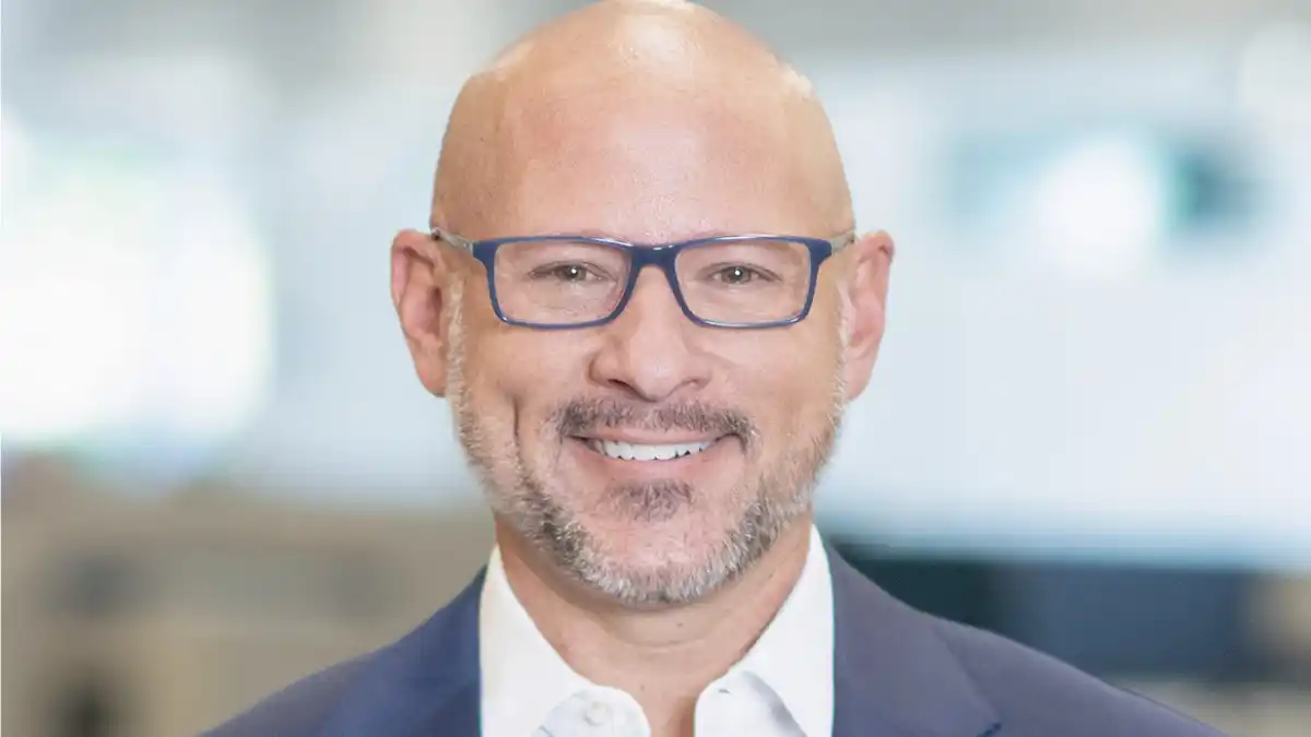 Starkey President und CEO Brandon Sawalich.