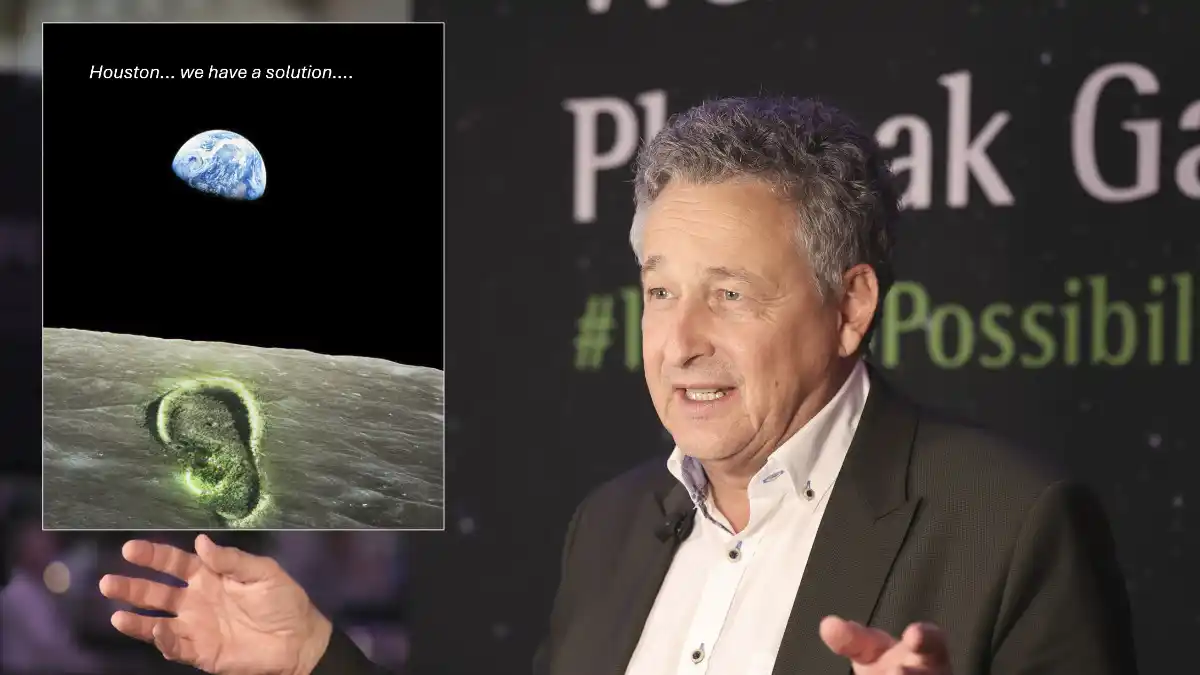 "Houston, we have a solution," quipped Stefan Launer during his presentation which included a clever graphic in which a footprint on the moon morphed into a Phonak-colored ear.