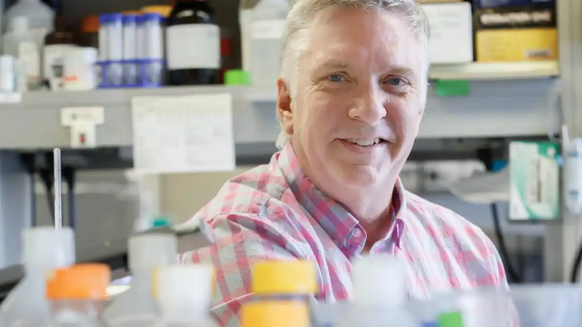 Peter G. Barr-Gillespie, PhD, works with a group of researchers taking part in the Hearing Health Foundation’s Hearing Restoration Project, reportedly the first international research consortium investigating the regeneration of sensory cells as a cure for hearing loss and tinnitus.