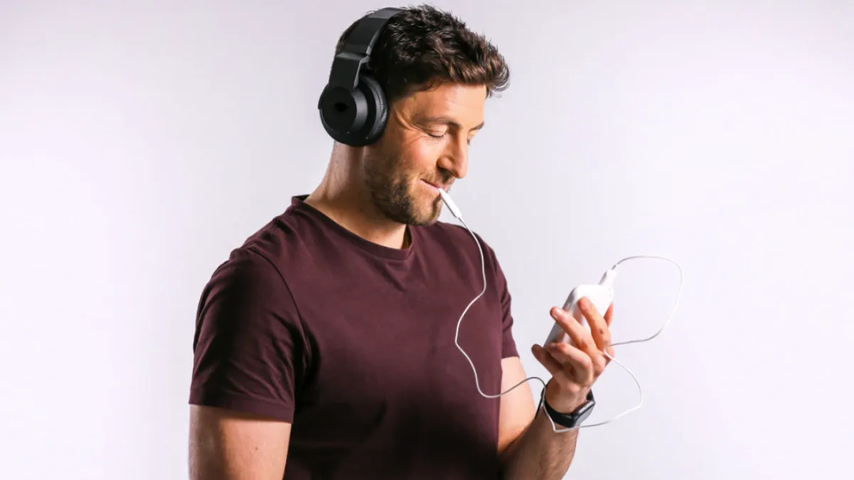 Neuromod's Lenire tinnitus treatment system in use.