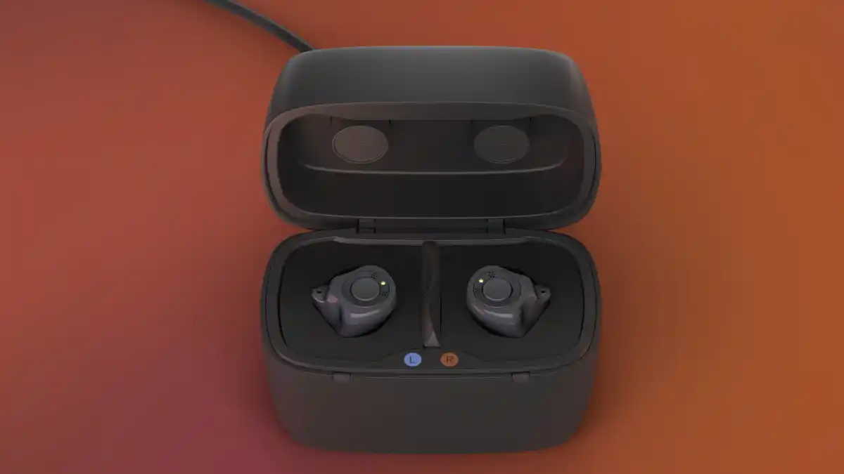 Nexia Custom Charger with ITE hearing aids.