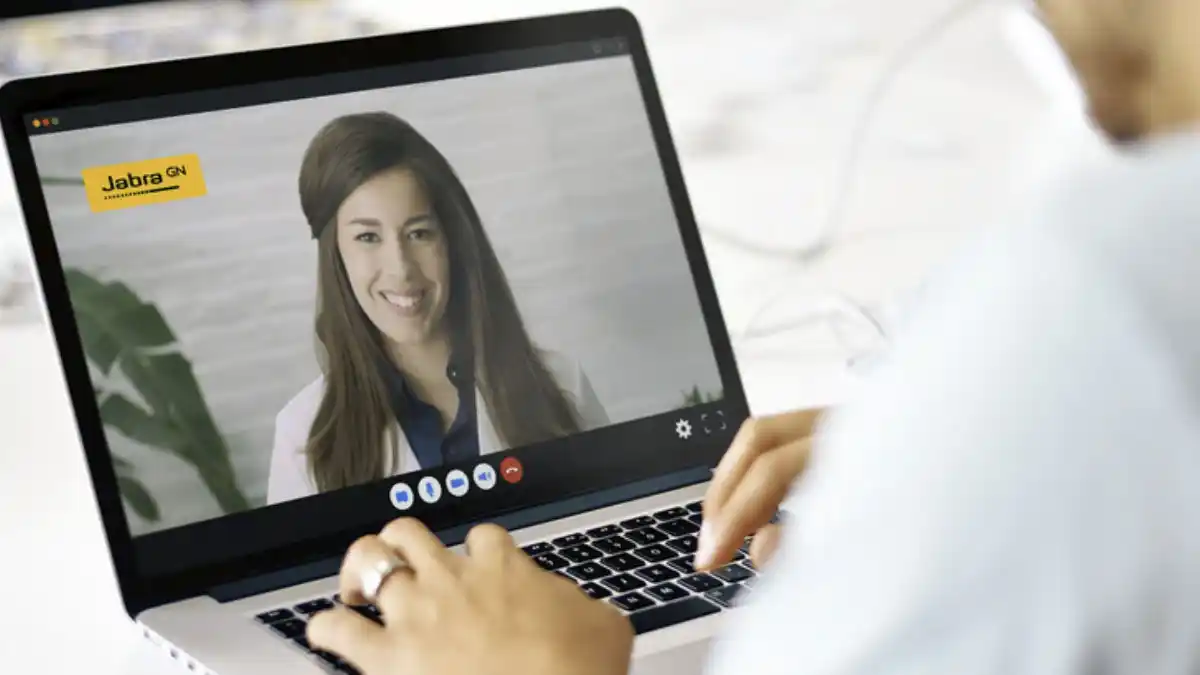Jabra Enhance Select gives you the cost and convenience benefits of online OTC hearing aids with the option of professional telecare.