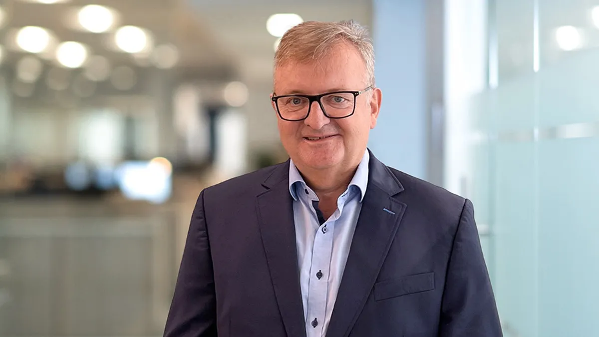 Hans Mehl.