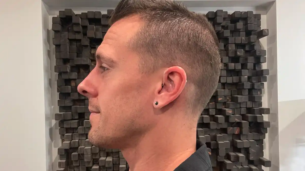 A side view of Omega AI to show how they look on me.