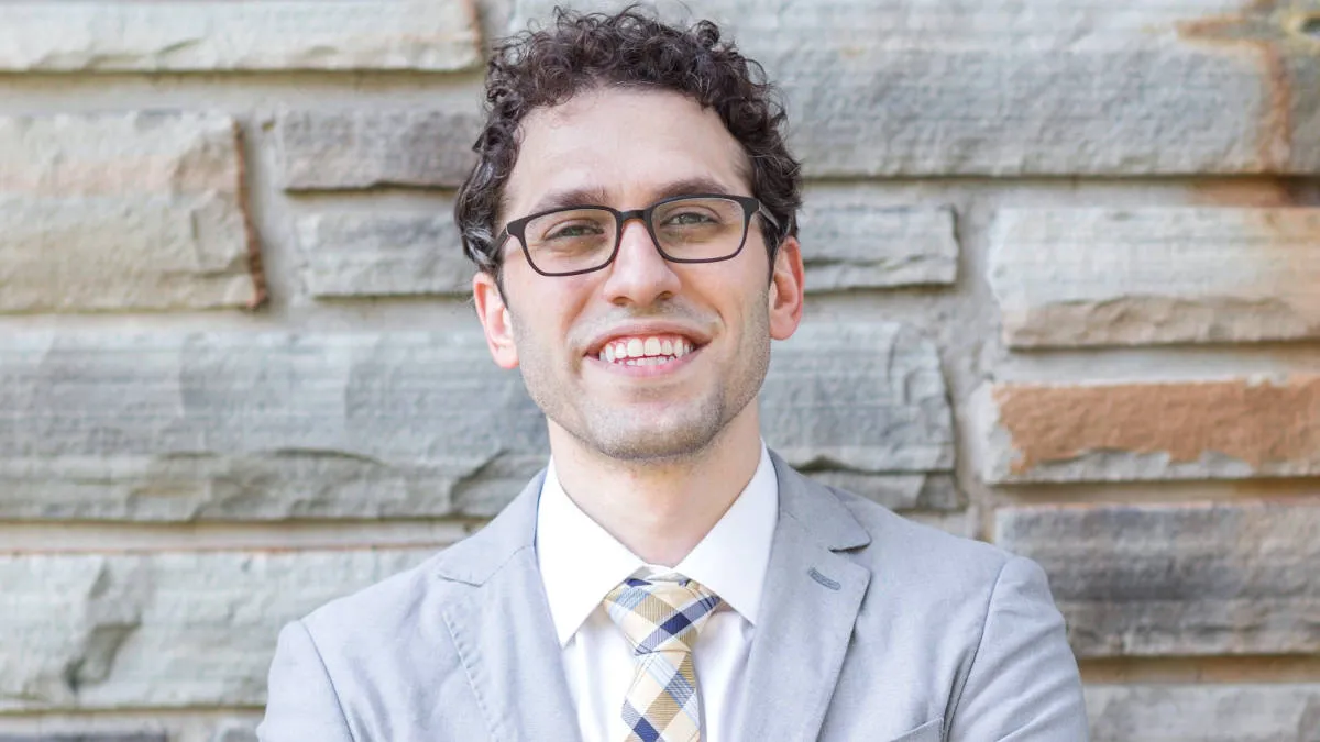 Nicholas Reed, AuD, is an audiologist who conducts research with Dr. Lin and colleagues on hearing loss, hearing treatment, and its possible effects on cognition.
