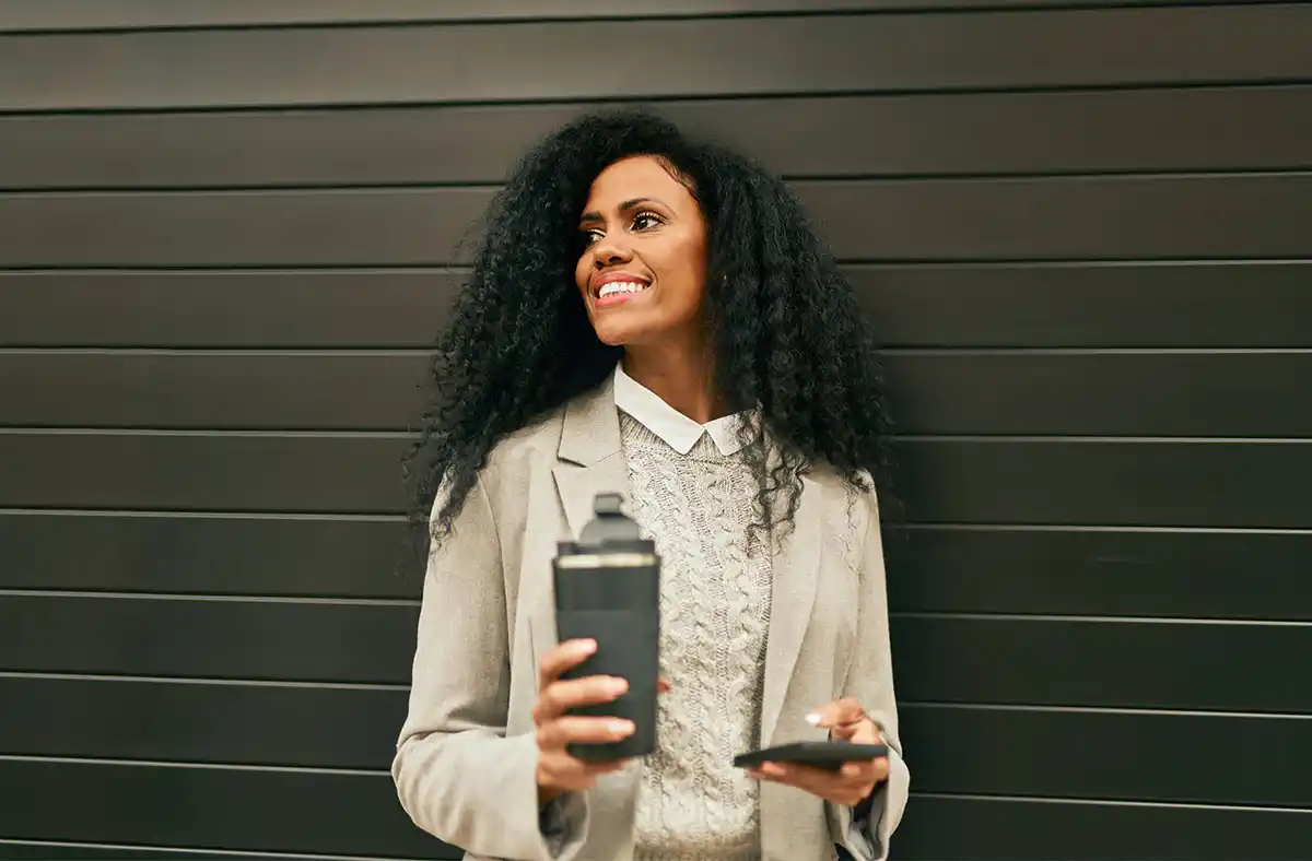 You no longer have to hold your iPhone to your mouth to have a phone call with Oticon More and Zircon.