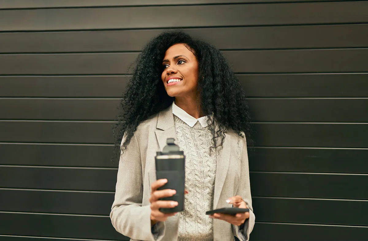 You no longer have to hold your iPhone to your mouth to have a phone call with Oticon More and Zircon.