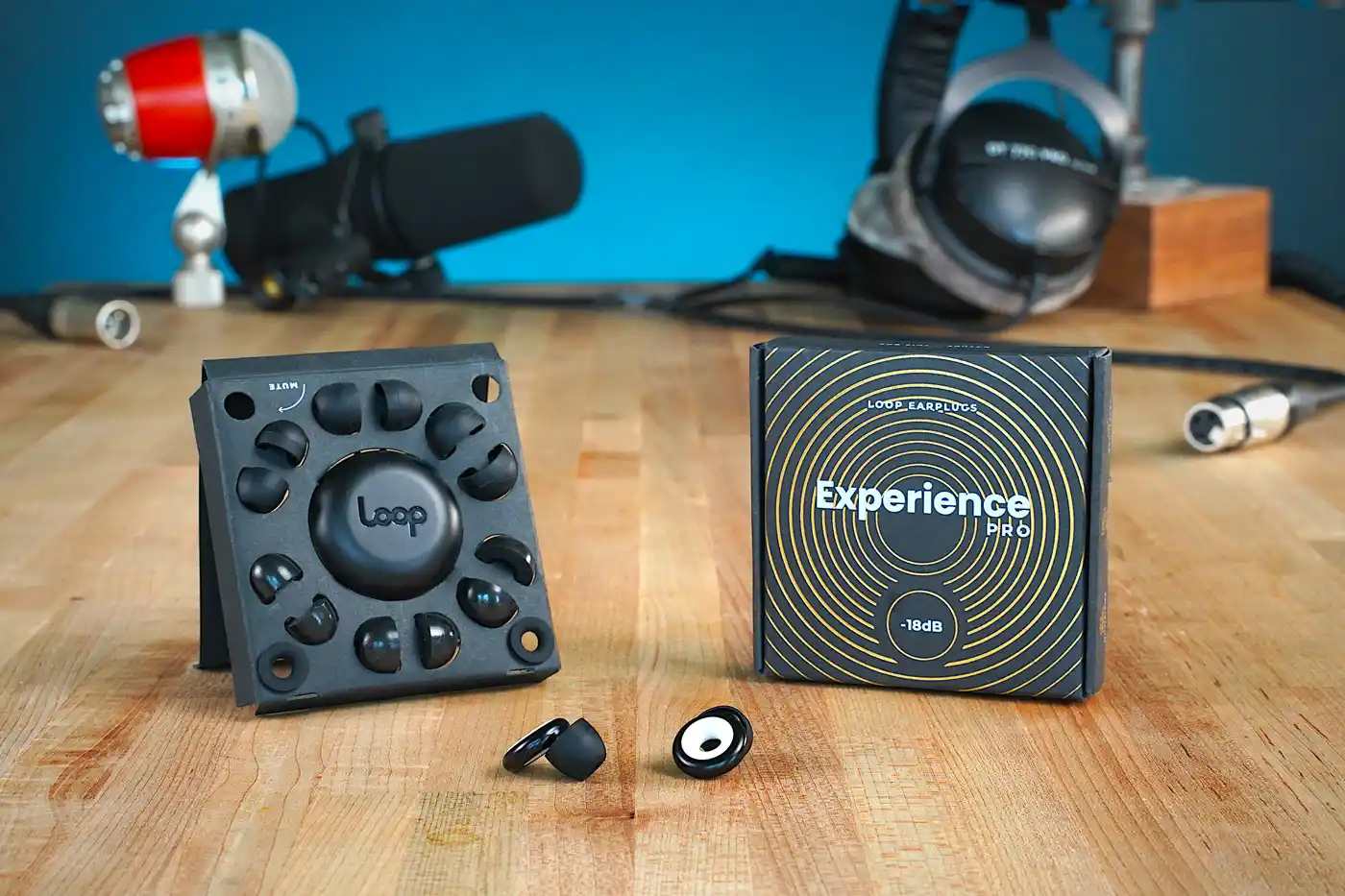 Unboxing the Loop Experience Pro.