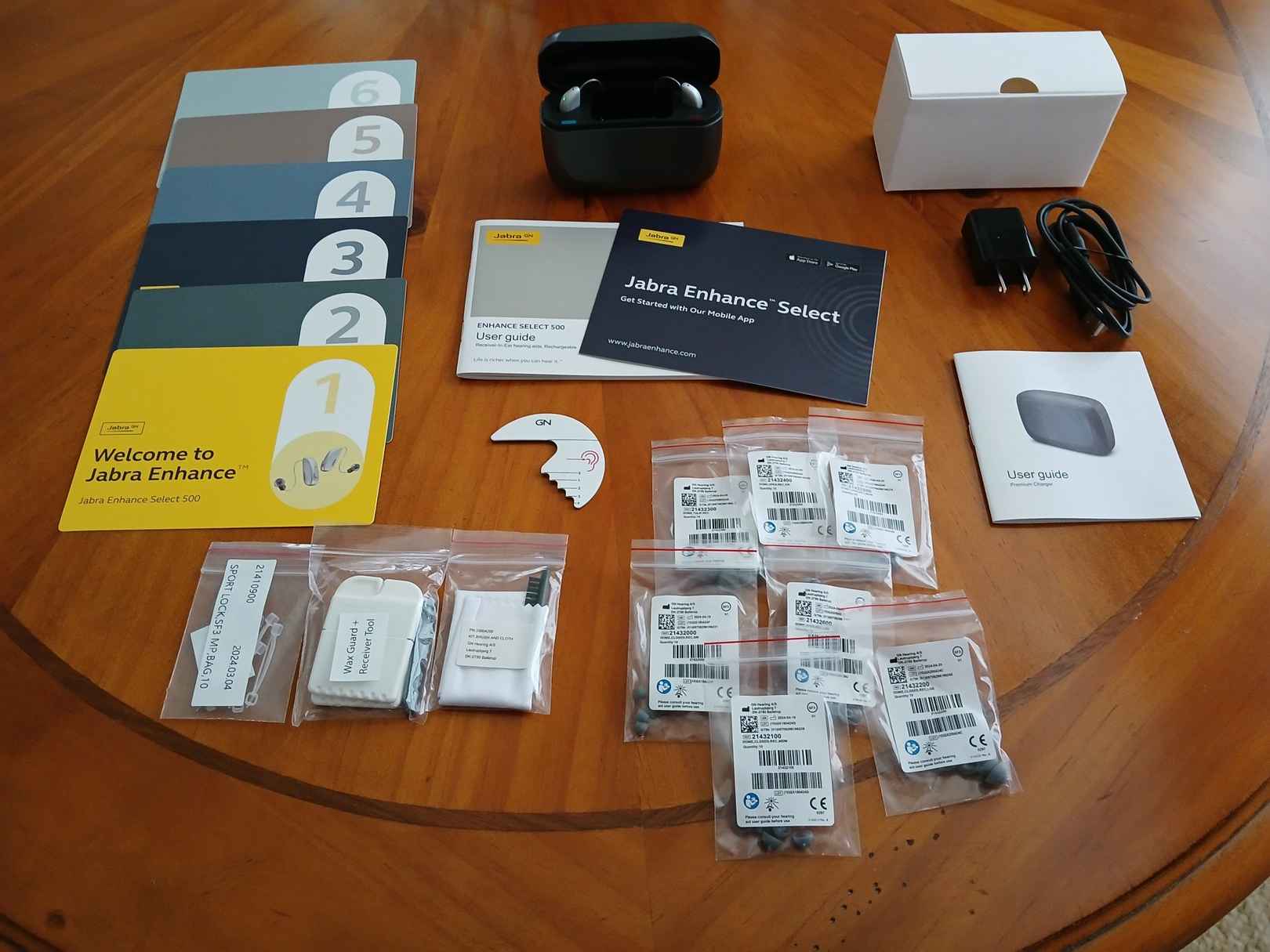 What comes in the box when you order the Jabra Enhance Select 500.