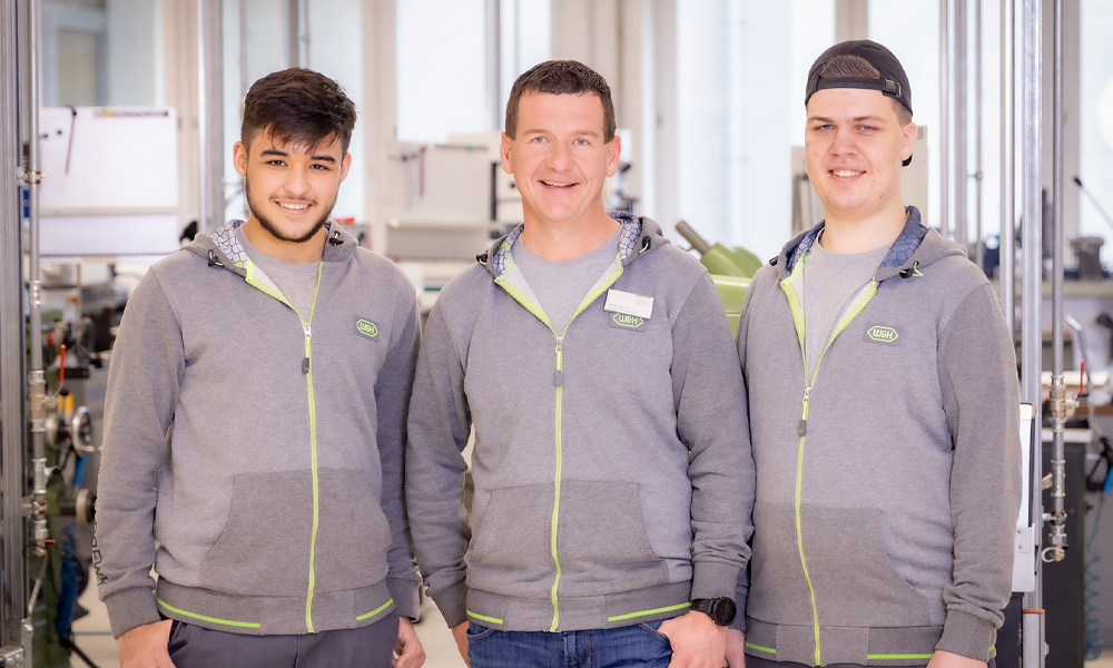 Erman und Dominik machen eine Lehre in der Zerspanungstechnik.