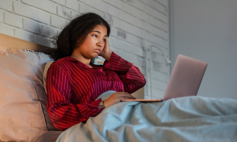 Stress + poor sleep = even more periodontitis …?