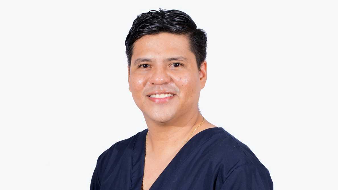 Dr. Juan R. Vanegas