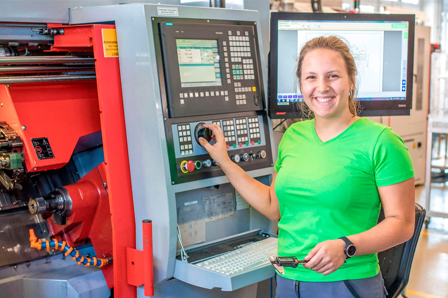 Lehre bei W&H: MetalltechnikerIn - Zerspanungstechnik