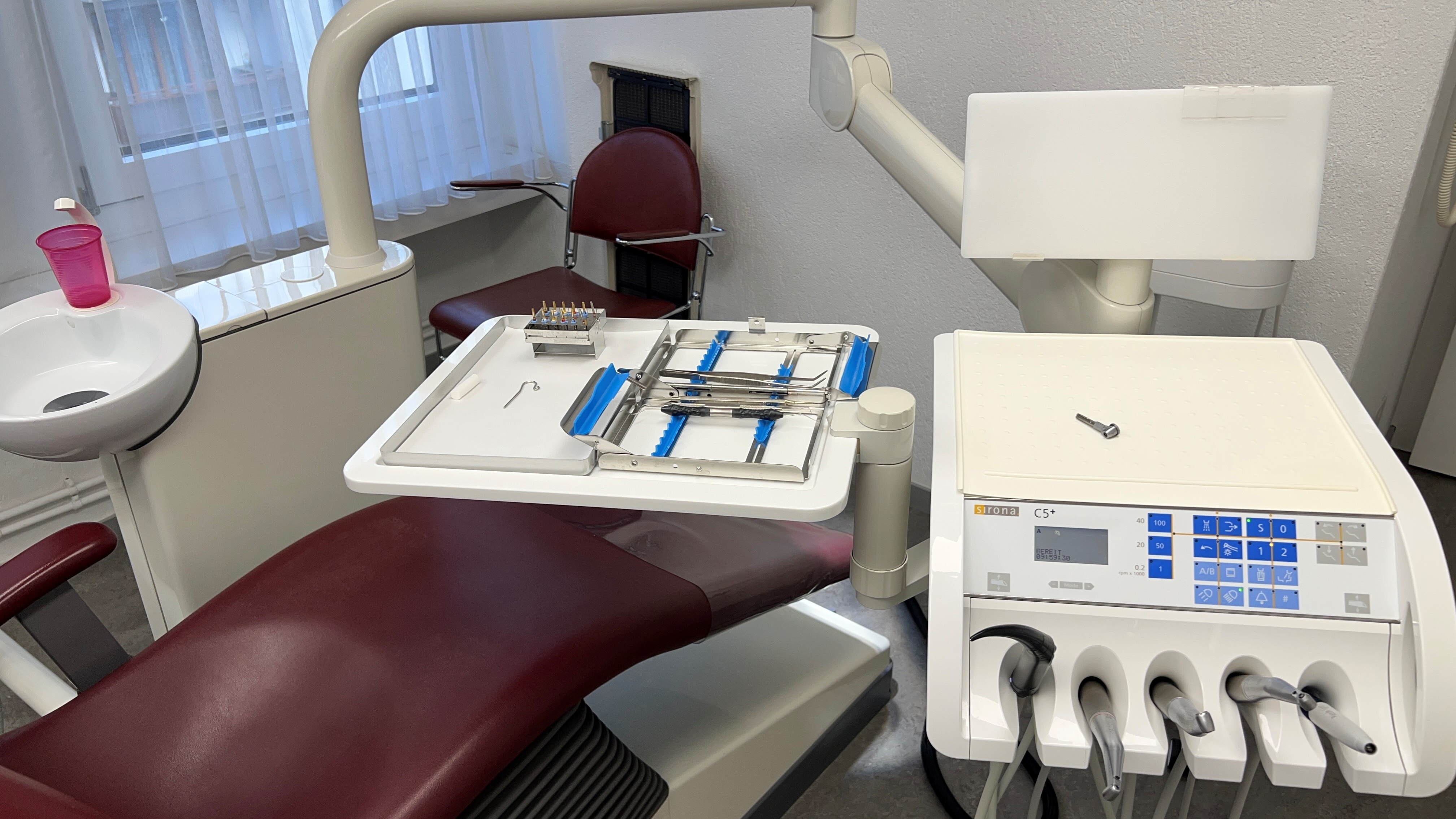 Vorbereitung Behandlung mit Lagerrahmen