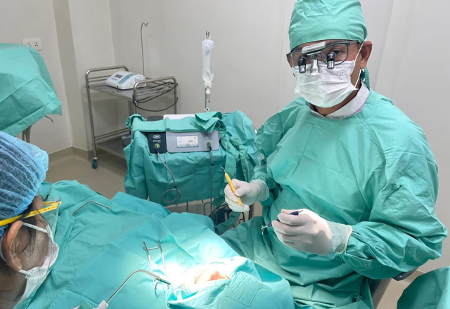 „Reduzierter Schmerz, geringere Schwellung und beschleunigte Heilung – mein neuer Standard in der Patientenversorgung“