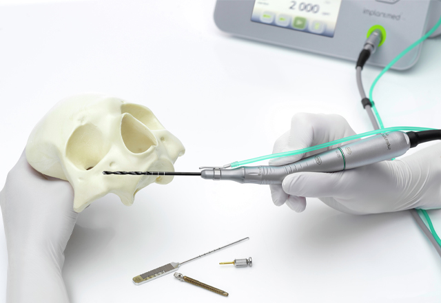 Implant Placement despite Bone Atrophy: the Zygoma Handpiece in Clinical Use