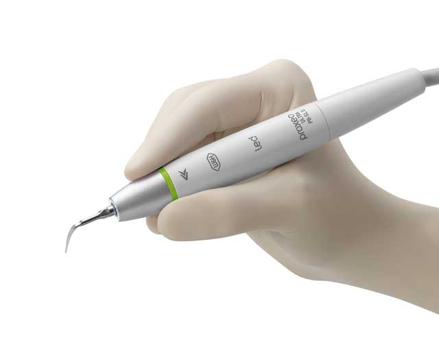 Perfect ergonomics – the slender handpieces are comfortable to hold
