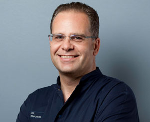 Professor Dr. Emanuel Bratu