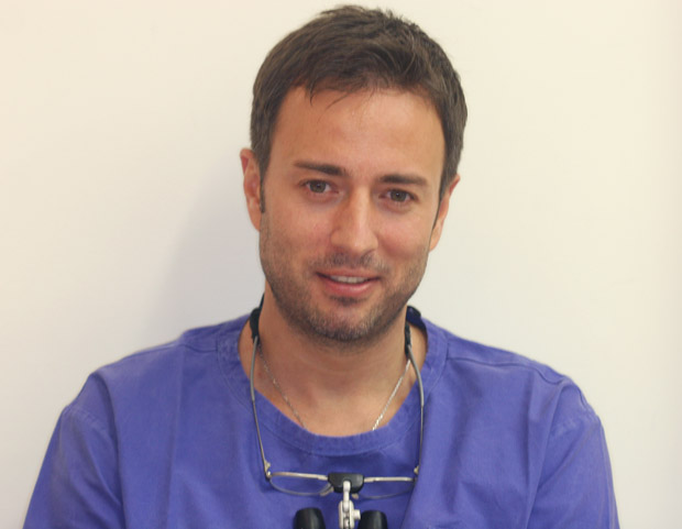 Dr. Stavros Pelekanos