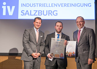 Auszeichnung des Industrietechnikers Martin Juhn (Mitte) 