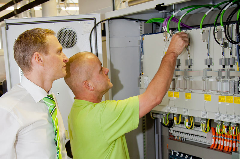 Consequent machine servicing