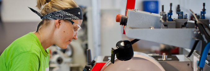 Girls are also starting to show more and more interest in metal and machining technology 