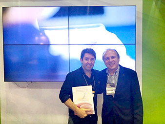 Dr. Raphael Monte Alto,  Experte für ästhetische Prothetik & Oliver Goetzendorff (W&H Area Manager)