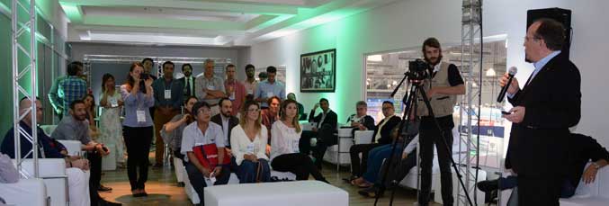 På ett event som ordnats av Dental Cremer för inbjudna gäster firades samarbetet mellan de tre parterna Wilcos do Brazil, Dental Cremer och W&H 