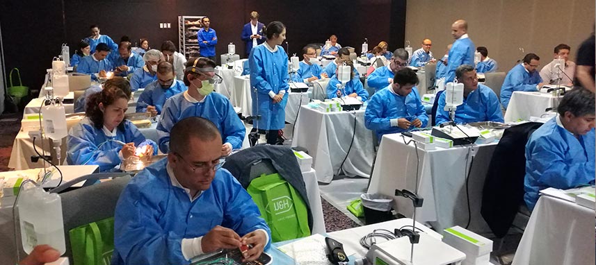 Los participantes dieron muestras evidentes de disfrutar de las sesiones del taller.
