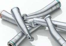 Fácil de limpiar gracias a su superficie a prueba de arañazos, que además los mantiene impecables, manteniendo su valor