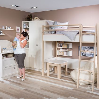 Jugendzimmer mit Hochbett