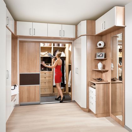 Vorzimmer mit Schrankraum