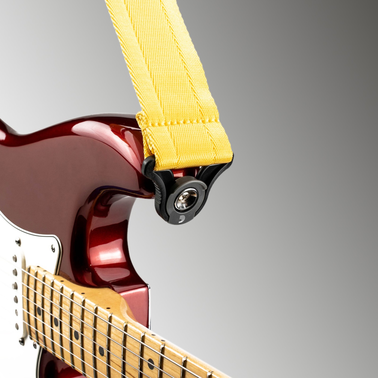D'Addario Auto Lock Strap YE an einer E-Gitarre