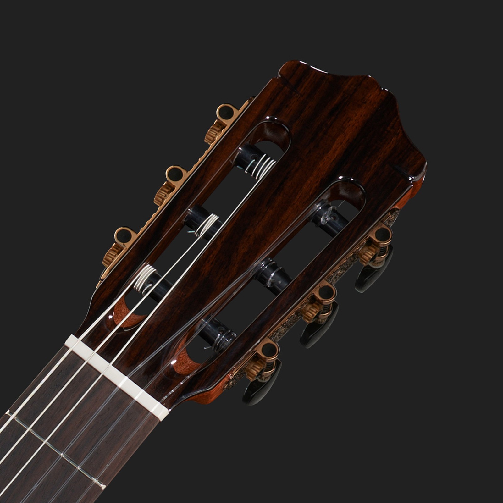 Konzertgitarren Kopfplatte