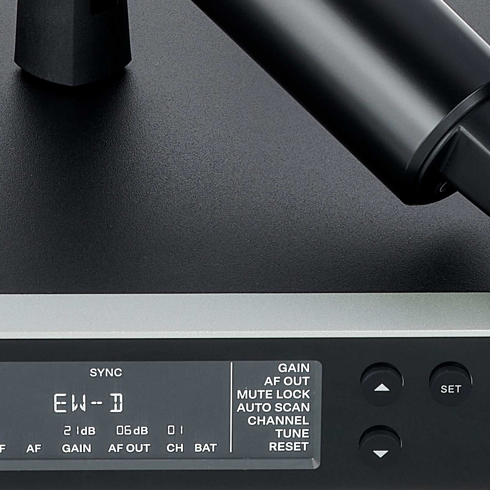 Detailansicht vom Sennheiser EW-D SKM-S Base Q1-6 Digitales Wireless System